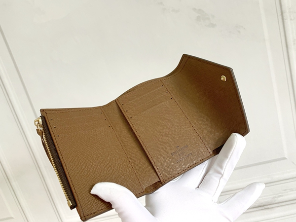 LVコピーウォレット細部ディテール